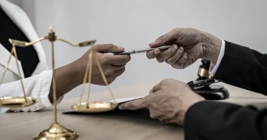 Что делать, если инвестор вмешивается в управление