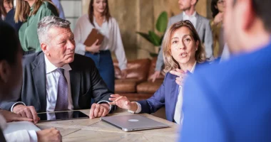 Признаки инвестиционного мошенничества: юридический разбор